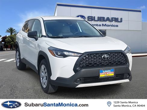 Used 2022 Toyota Corolla Cross L image 1