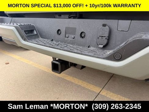 New 2026 RAM 1500 4x4 Crew Cab image 12