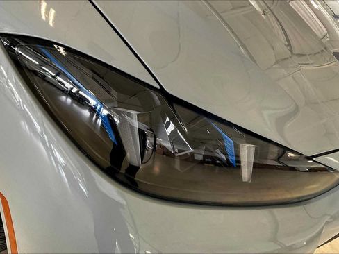 Used 2026 BMW M440i Coupe w/ Premium Package RWD image 13