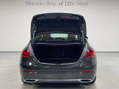 Used 2023 Mercedes-Benz C 300 4MATIC Sedan image 5