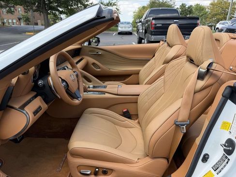 Used 2022 Lexus LC 500 Convertible w/ Touring Package RWD image 14