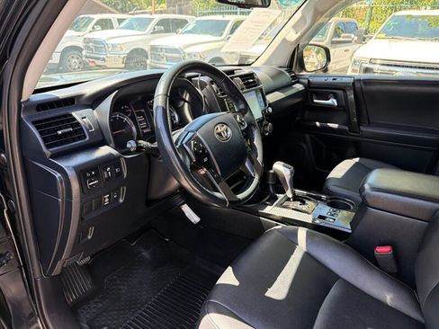 Used 2023 Toyota 4Runner TRD Off-Road Premium w/ Moonroof Package AWD/4WD image 16
