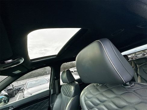 Used 2021 Hyundai Palisade Calligraphy image 24