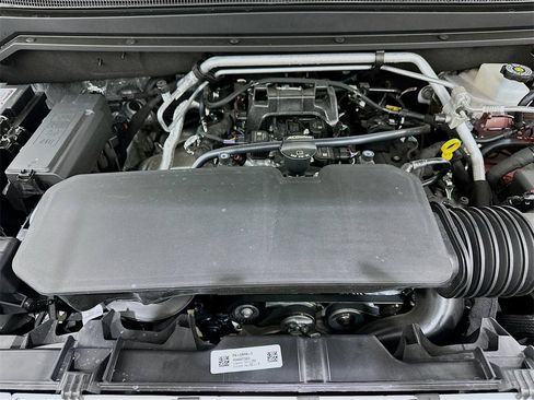 New 2026 GMC Canyon Elevation w/ Convenience Package image 30