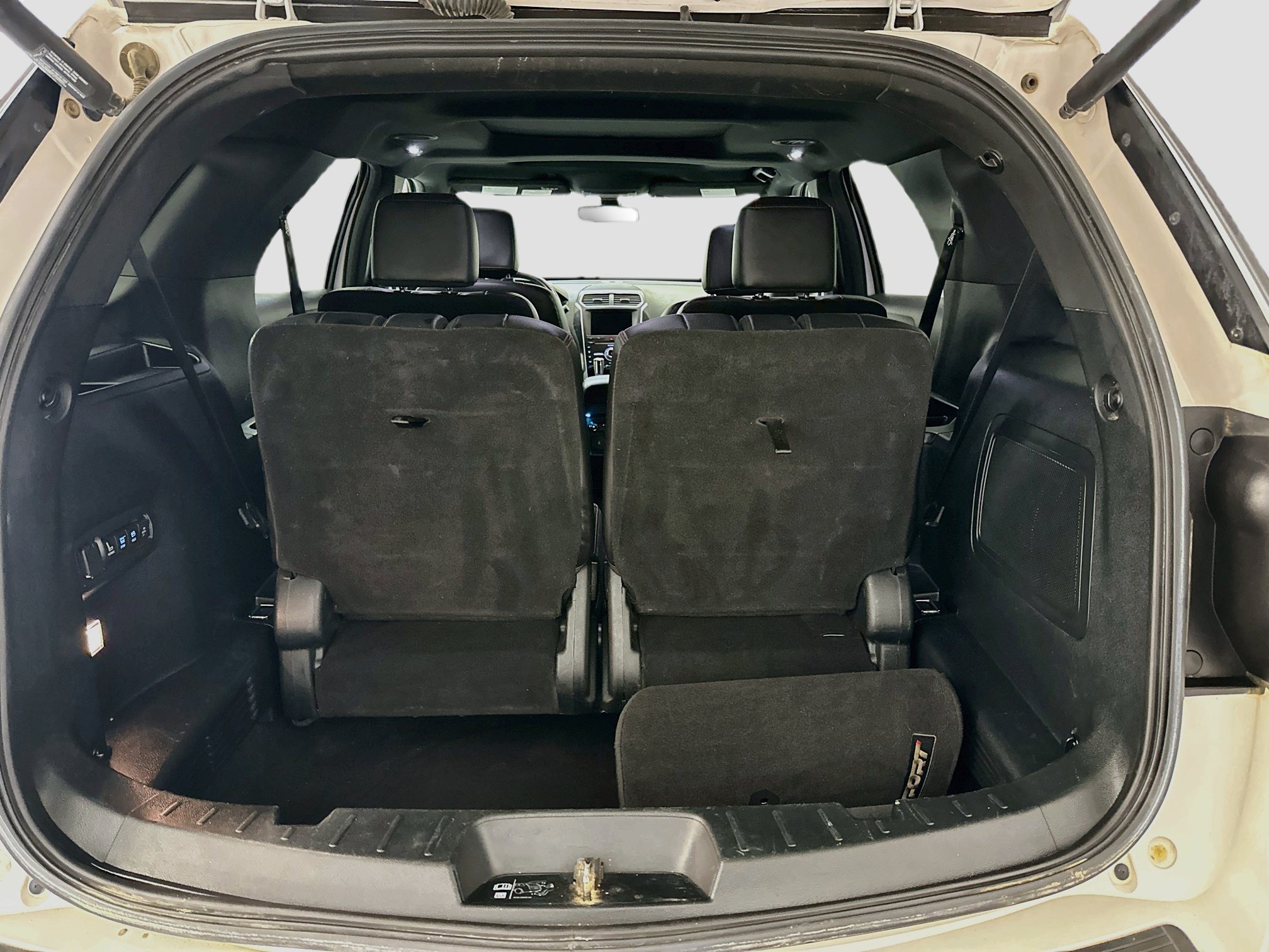 Used 2019 Ford Explorer Sport w/ Equipment Group 401A AWD/4WD image 32
