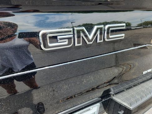 New 2025 GMC Sierra EV Denali AWD/4WD image 13