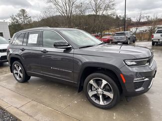 Used 2023 Jeep Grand Cherokee 4WD 4xe w/ Luxury Tech Group II video 2