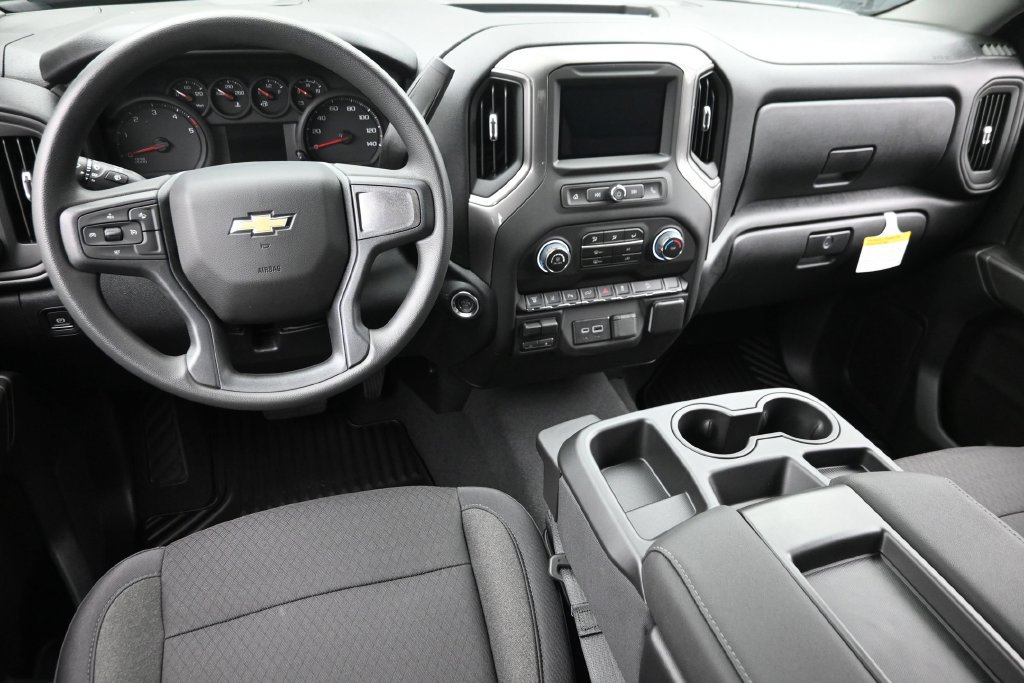 New 2026 Chevrolet Silverado 2500 Custom w/ Custom Value Package AWD/4WD image 14