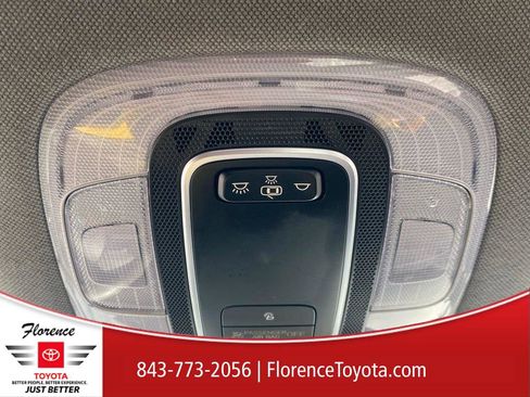 Used 2023 Hyundai Elantra SEL image 24