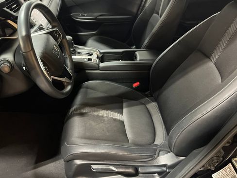 Used 2020 Honda Civic Sport image 13