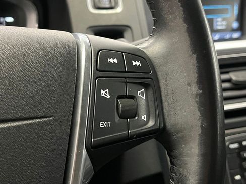 Used 2014 Volvo S60 T5 FWD image 24