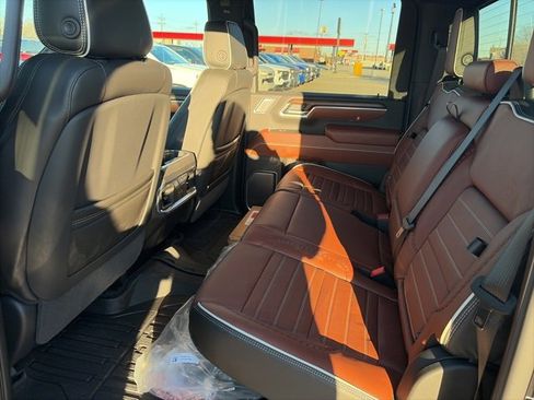 New 2026 GMC Sierra 2500 Denali Ultimate image 10