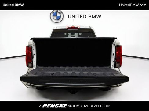 Used 2023 Chevrolet Colorado Trail Boss w/ Technology Package AWD/4WD image 20