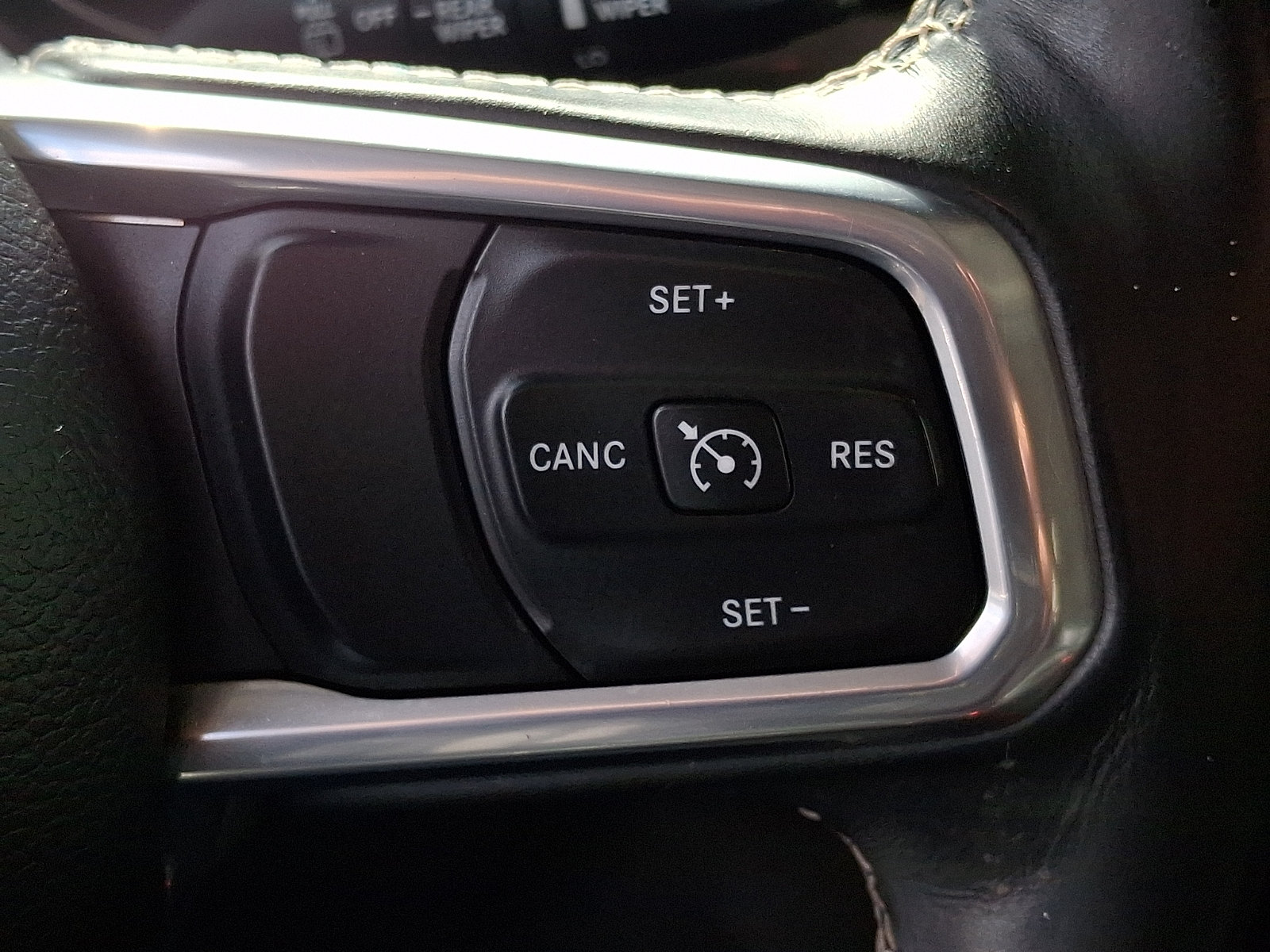 Used 2019 Jeep Wrangler Unlimited Sahara AWD/4WD image 21