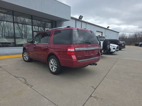 Used 2017 Ford Expedition Limited w/ Equipment Group 301A image 3