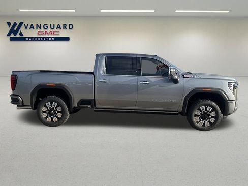 New 2026 GMC Sierra 2500 Denali w/ Denali Reserve Package image 7