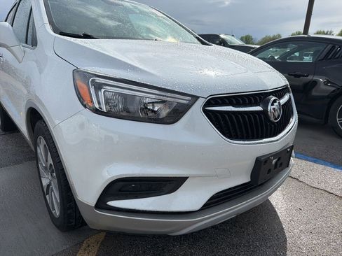 Used 2017 Buick Encore Preferred image 5