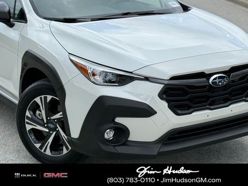 Used 2024 Subaru Crosstrek 2.0i Premium w/ Crosstrek Mirror Package image 6