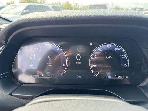 New 2025 Jeep Grand Cherokee L Limited w/ Trailer Tow Package image 23