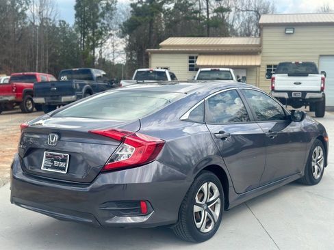 Used 2017 Honda Civic LX image 9