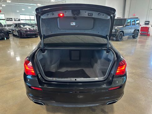 Used 2013 BMW 750i image 45