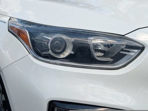 Used 2020 Kia Forte LXS FWD image 10