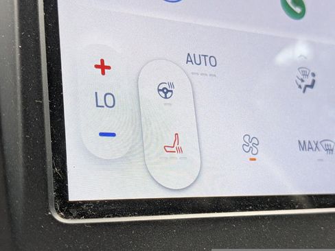 Used 2022 Ford Edge Titanium image 23