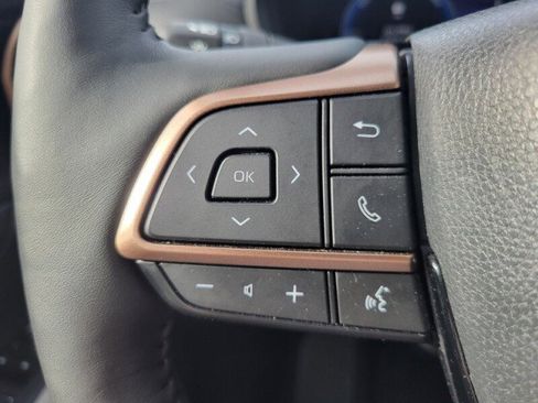 Used 2025 Toyota Grand Highlander AWD Hybrid image 18