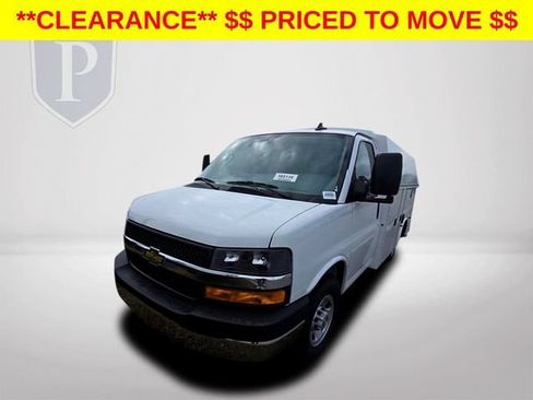New 2025 Chevrolet Express 3500 w/ Power Convenience Package RWD image 12