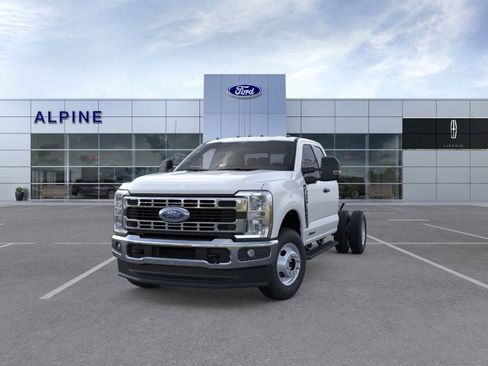 New 2025 Ford F350 XL w/ XL Chrome Package image 2