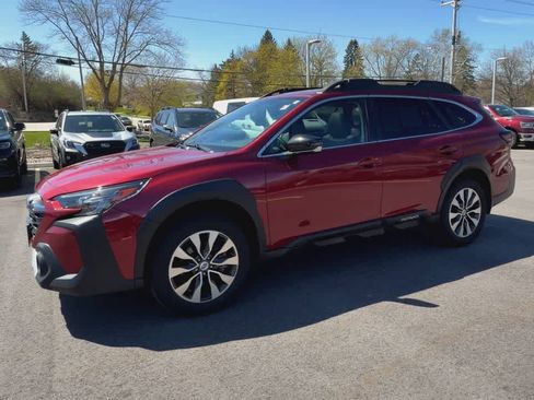 Certified 2023 Subaru Outback Limited AWD/4WD image 4