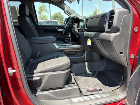 New 2026 Chevrolet Silverado 1500 RST w/ RST All Star Premium Package AWD/4WD image 10