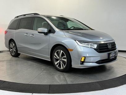 Used 2023 Honda Odyssey Touring