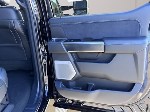 New 2026 Ford F250 Platinum w/ FX4 Off-Road Package image 18