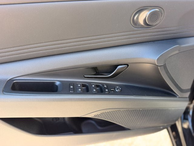 Used 2026 Hyundai Elantra Sport FWD image 26