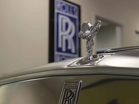 Used 2014 Rolls-Royce Phantom Drophead Coupe RWD image 6