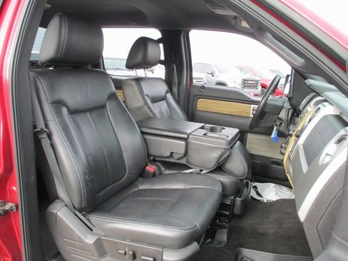 Used 2011 Ford F150 Lariat w/ Lariat Chrome Pkg image 19