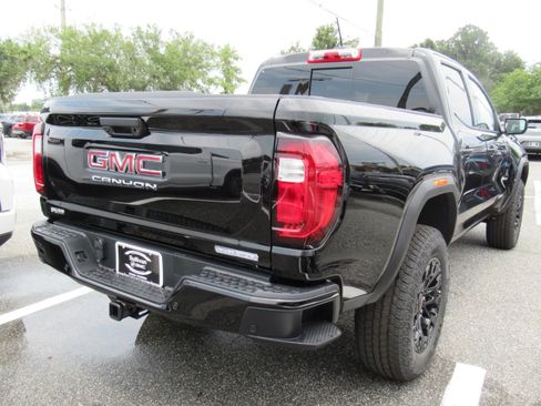 New 2026 GMC Canyon Elevation w/ Convenience Package RWD image 7