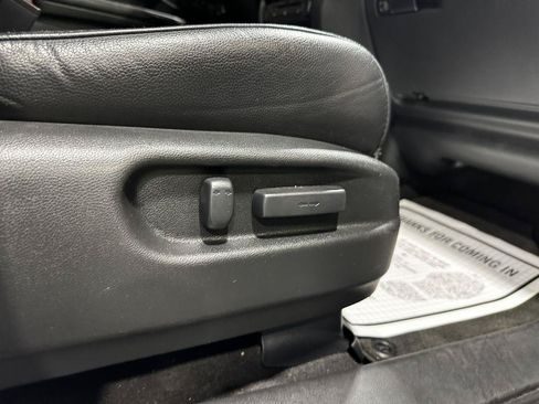 Used 2017 Honda Pilot Touring image 52