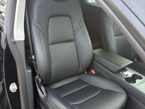 Used 2023 Tesla Model Y Performance image 14