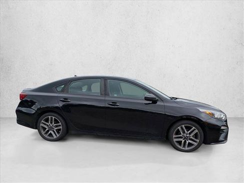 Used 2019 Kia Forte S w/ S Premium Package FWD image 4