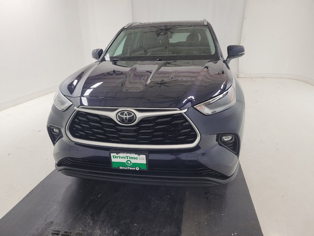 Used 2021 Toyota Highlander XLE AWD/4WD image 15