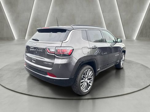 Used 2024 Jeep Compass Limited w/ Elite Group AWD/4WD image 7