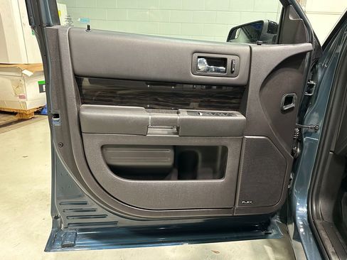 Used 2016 Ford Flex SEL image 23