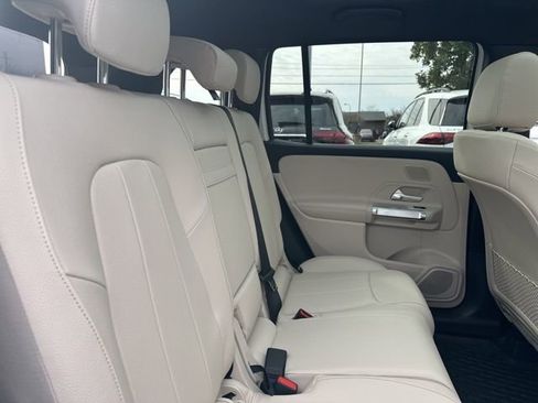 New 2026 Mercedes-Benz GLB 250 image 25