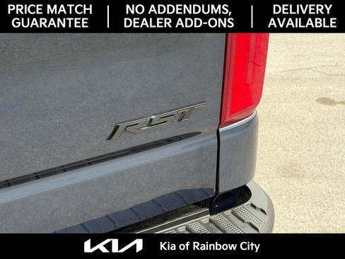 Used 2021 Chevrolet Silverado 1500 RST w/ Z71 Off-Road Package image 8