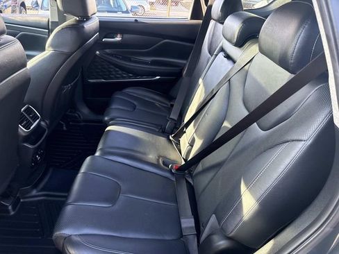 Used 2020 Hyundai Santa Fe Limited image 18