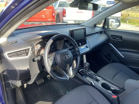 Used 2022 Toyota Corolla Cross LE image 7