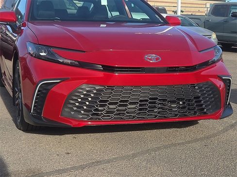 New 2026 Toyota Camry SE image 8