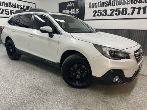 Used 2019 Subaru Outback 3.6R Limited AWD/4WD image 1